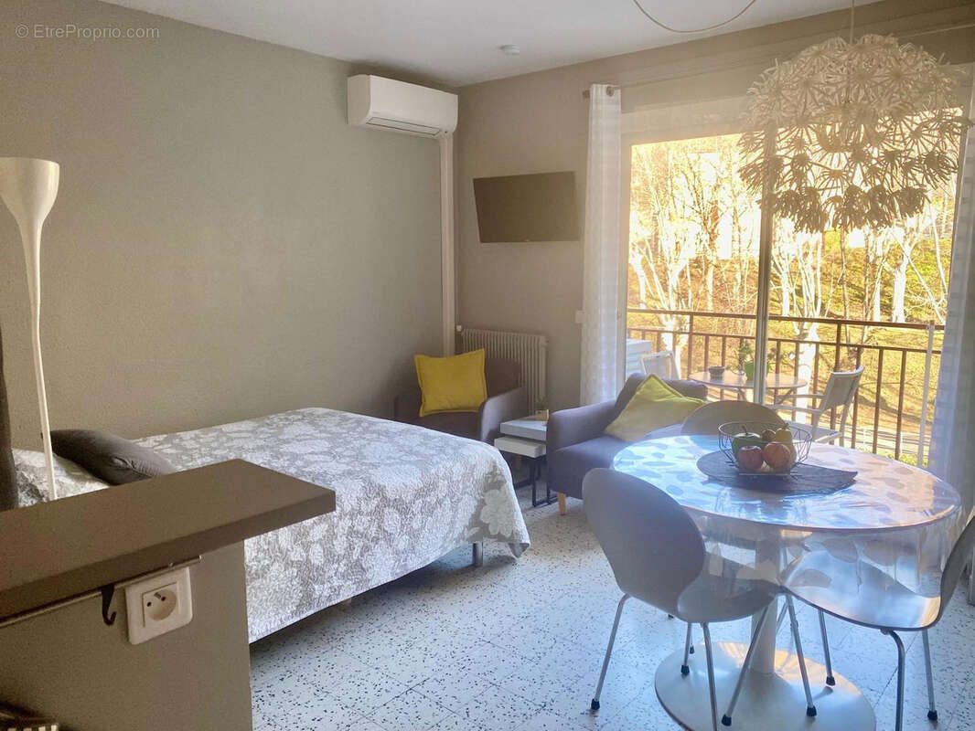 très beau studio avec balcon et parking - photo 7