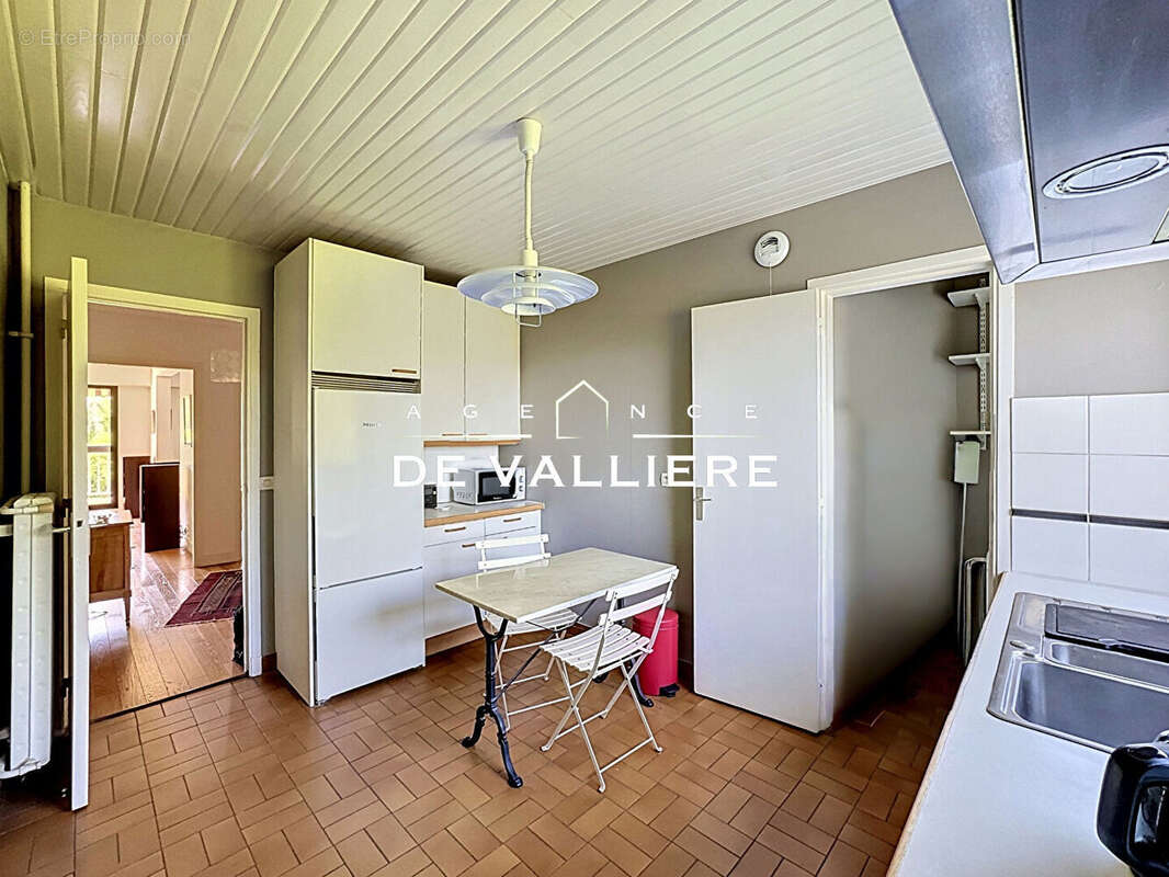 Appartement à RUEIL-MALMAISON