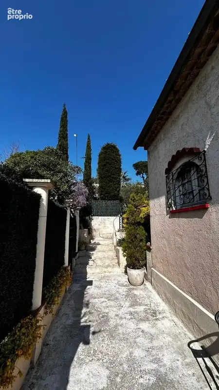 A vendre - Cannes - Vue mer   Appartement 3 pièces de 62 m²  + Terrasse de 15 m² + Jardin - photo 8