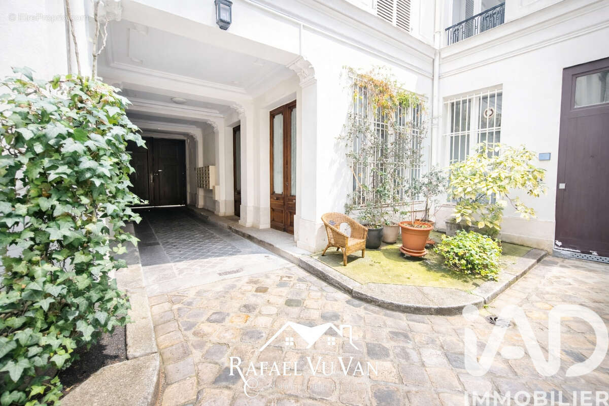 Photo 6 - Appartement à PARIS-9E