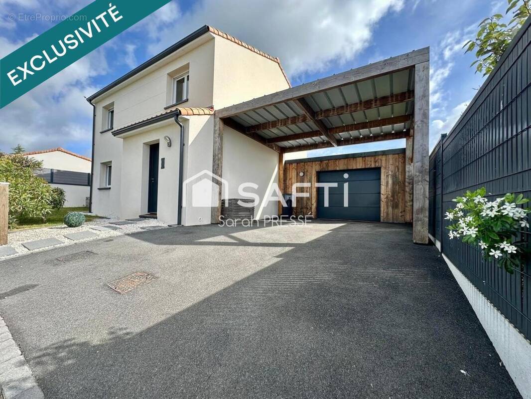 Photo 1 - Maison à LE FUILET