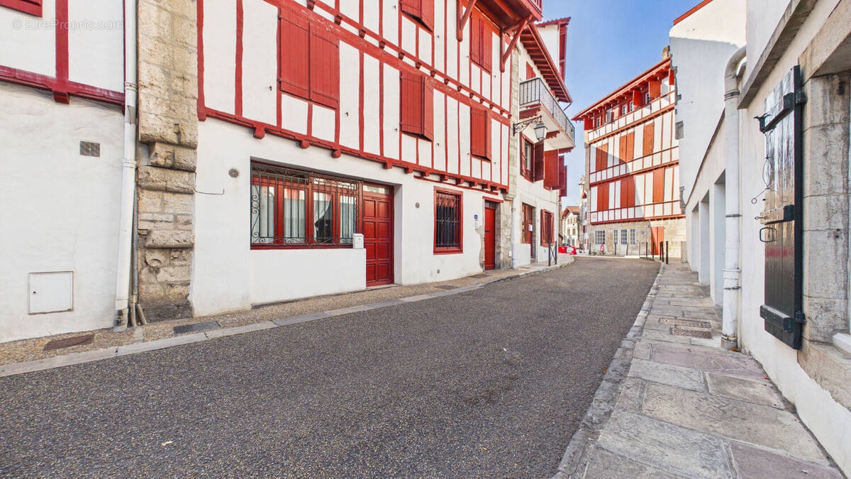 Appartement à CIBOURE