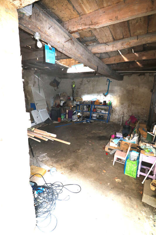 Maison à SAINT-SAVINIEN