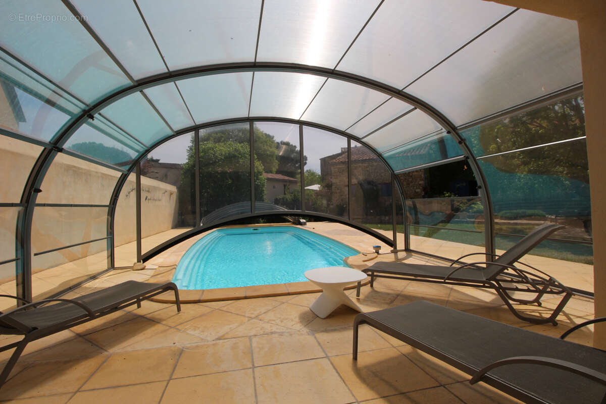 Maison à VAISON-LA-ROMAINE