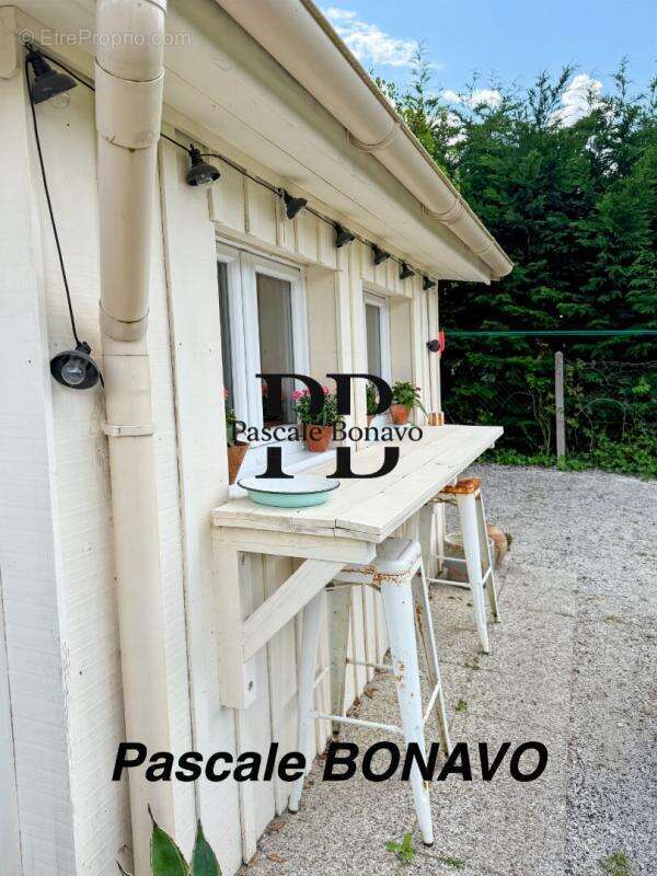 Maison à VENDAYS-MONTALIVET