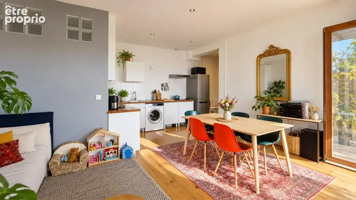 Duplex avec terrasse – À 4 min du métro Robespierre - photo 4