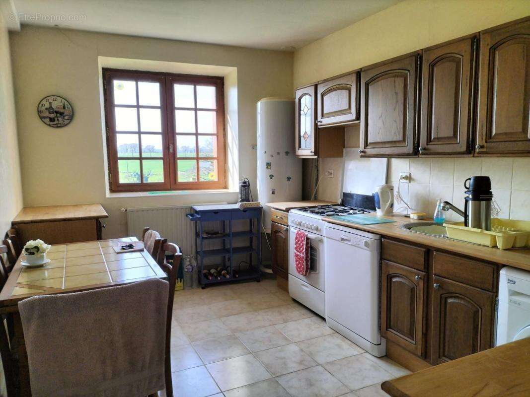 Maison 157 m² à Le Ham  - photo 3