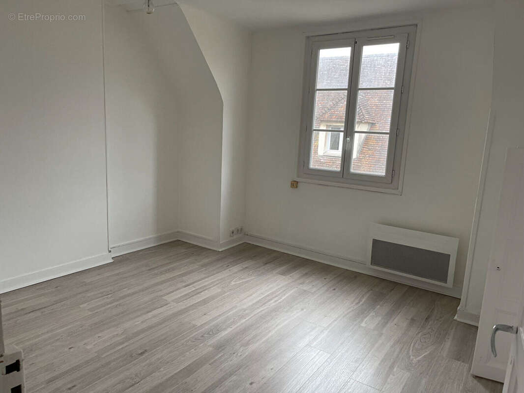 Appartement à FALAISE