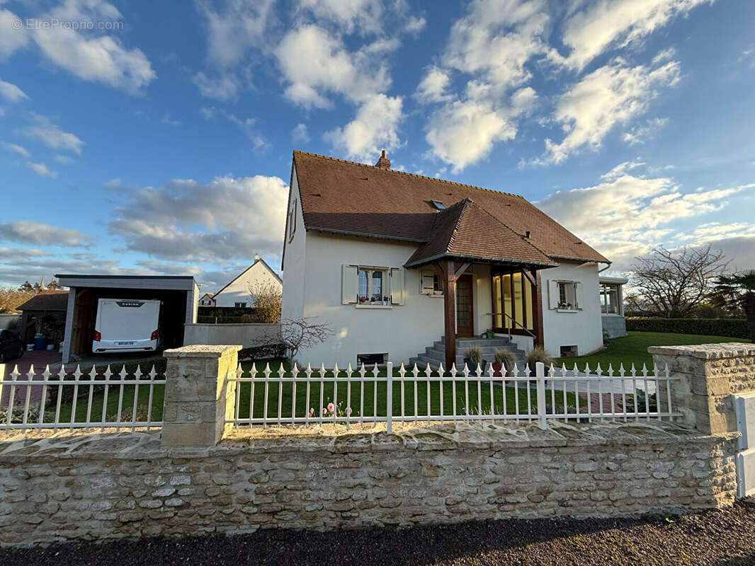 Maison à DOUVRES-LA-DELIVRANDE