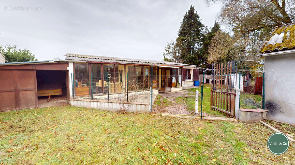 Maison à SAINT-CONTEST