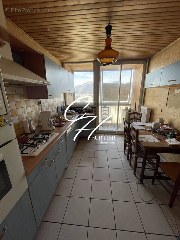 Appartement à ECHIROLLES