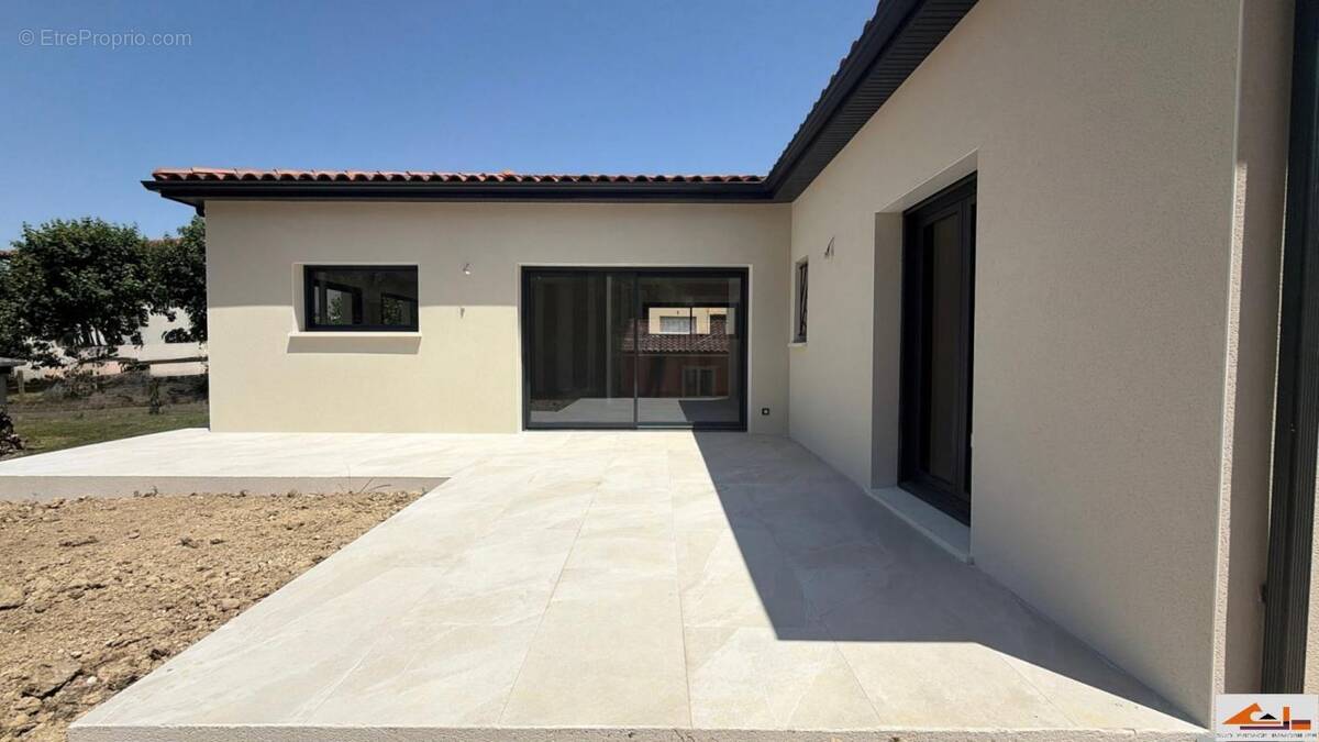 Maison à VENERQUE
