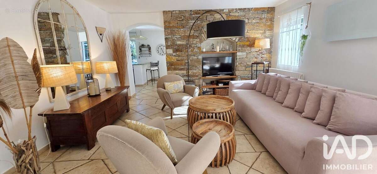 Maison 167 m² à Penta-Di-Casinca  - photo 7