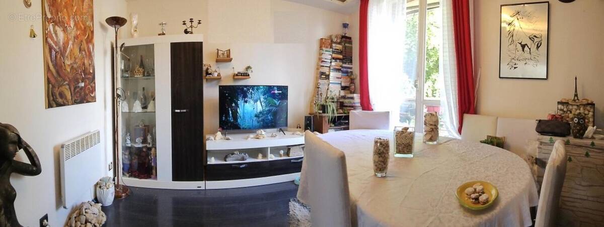 Photo 1 - Appartement à PIERREFITTE-SUR-SEINE