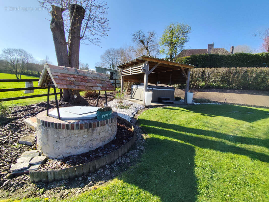 Maison à COULONGES-SUR-SARTHE
