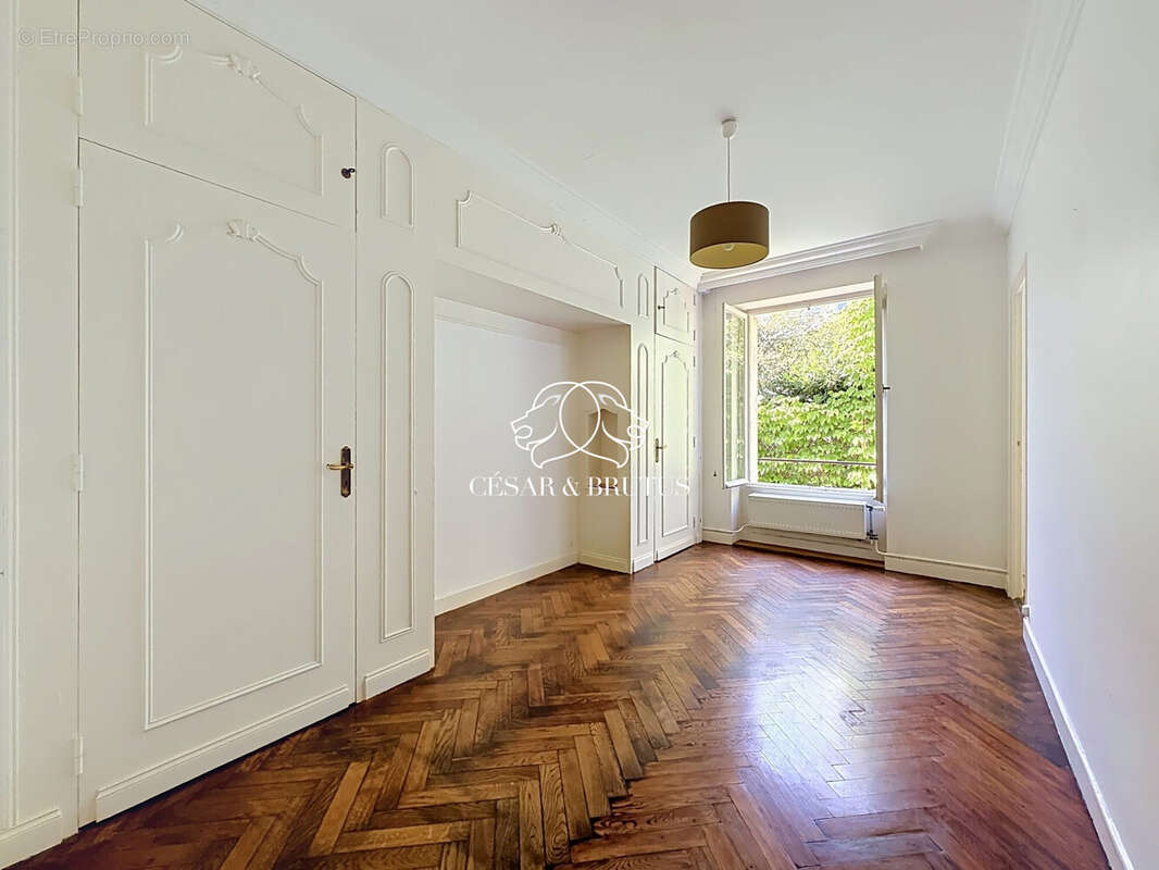 Appartement 73 m² à Lyon-1e  - photo 5