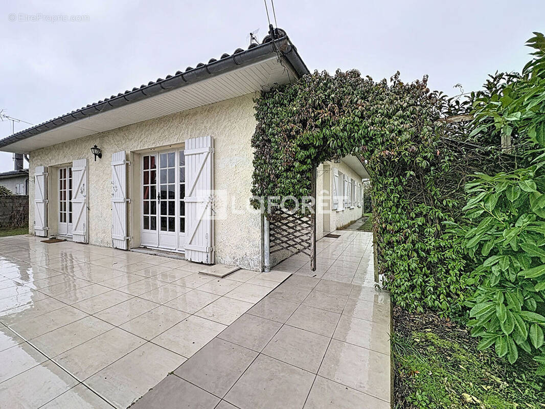 Maison à PESSAC