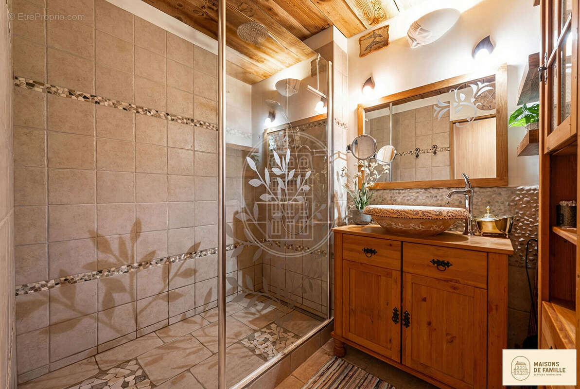 Appartement à HOUILLES