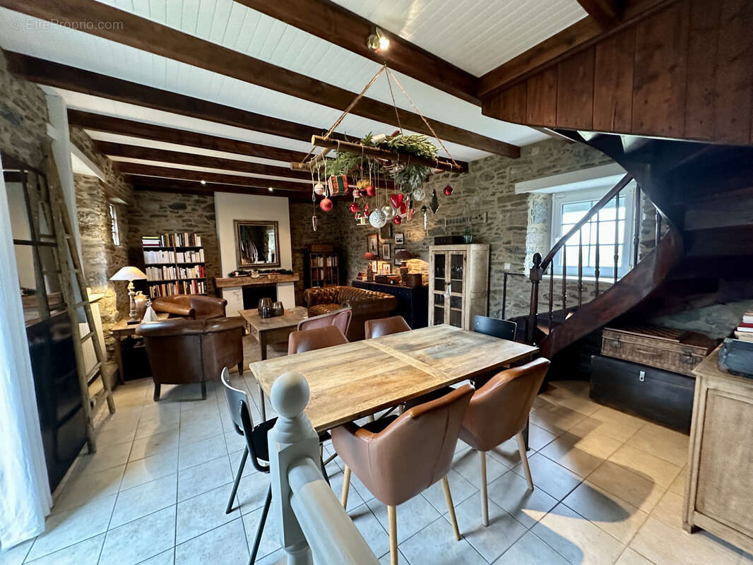 Maison à MINIHY-TREGUIER