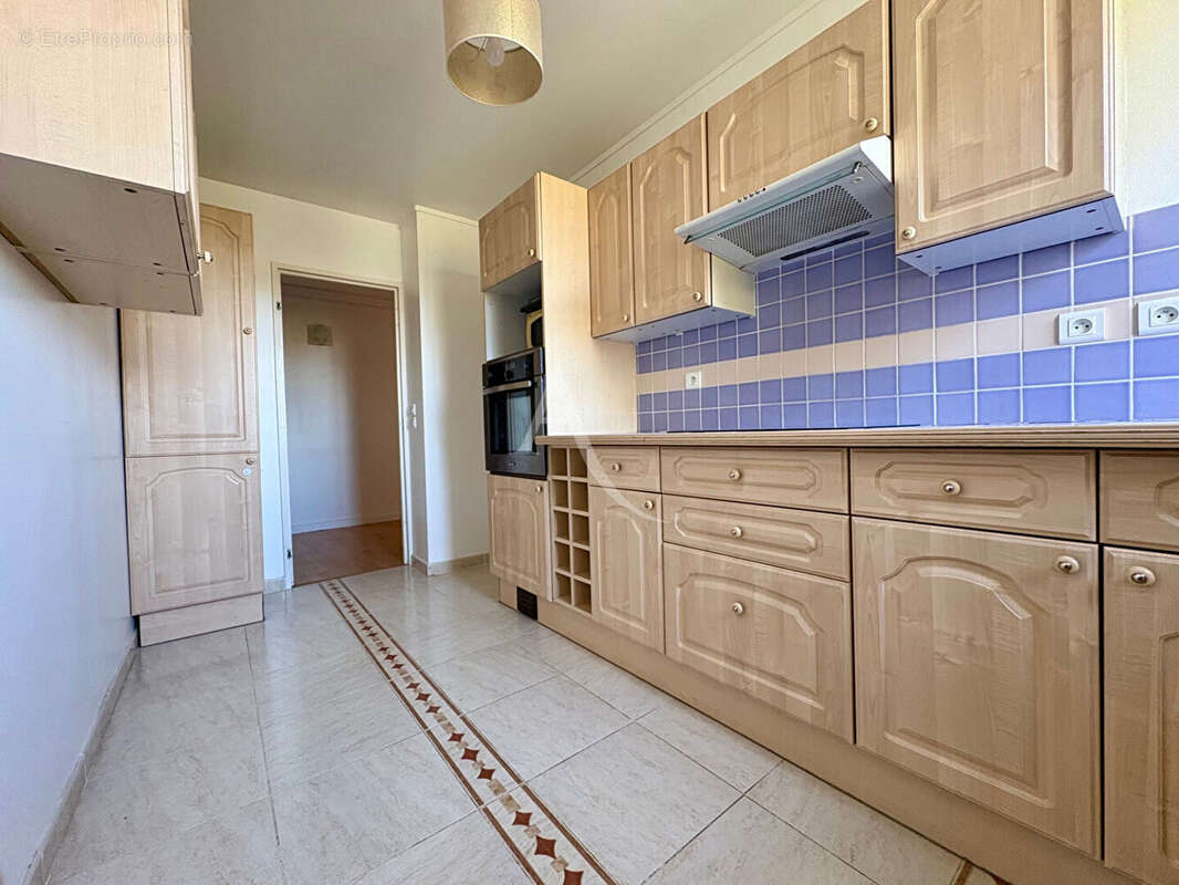 Appartement à GIF-SUR-YVETTE