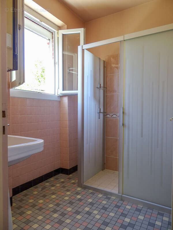 Maison à CHATRES-SUR-CHER