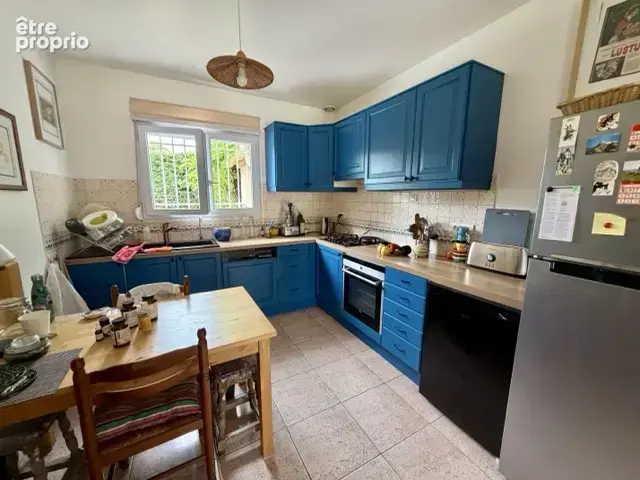 Maison t7 avec jardin et piscine a vendre sur aix - les milles - photo 8