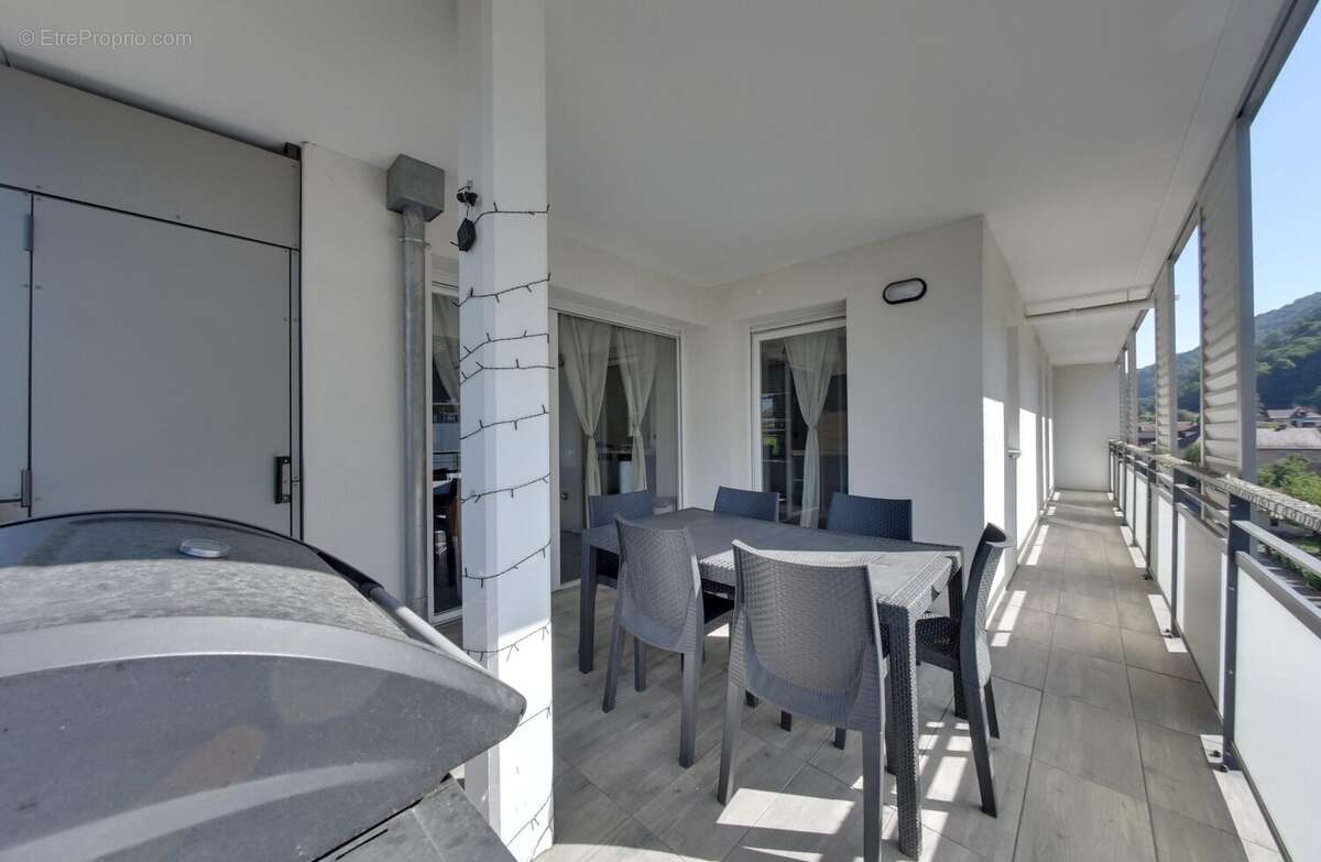 Appartement à VILLARD-BONNOT