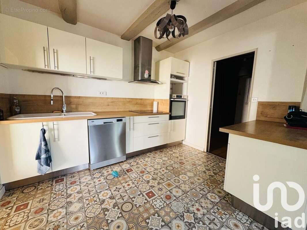 Photo 8 - Maison à VERINES