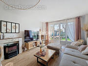 Appartement à LINAS