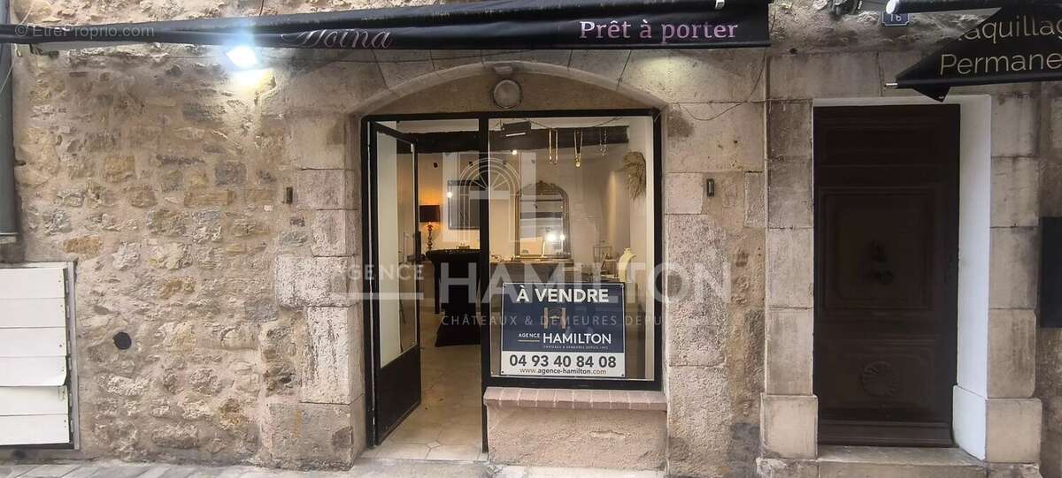 Commerce à VALBONNE