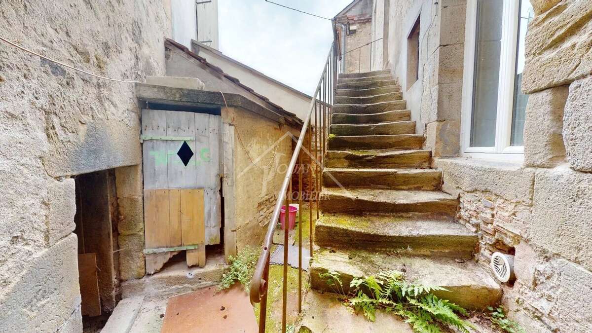 Appartement à BOURBON-L&#039;ARCHAMBAULT