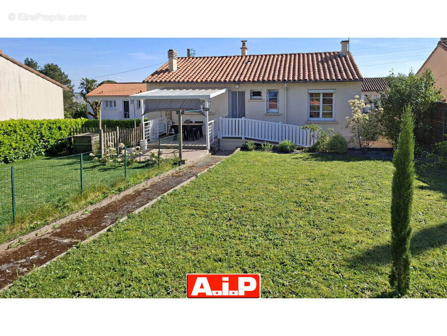 Maison 68 m² à La Chataigneraie  - photo 3
