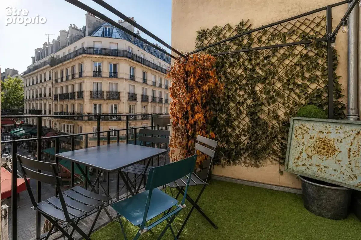 PARIS 1er - Studio avec terrasse - photo 11