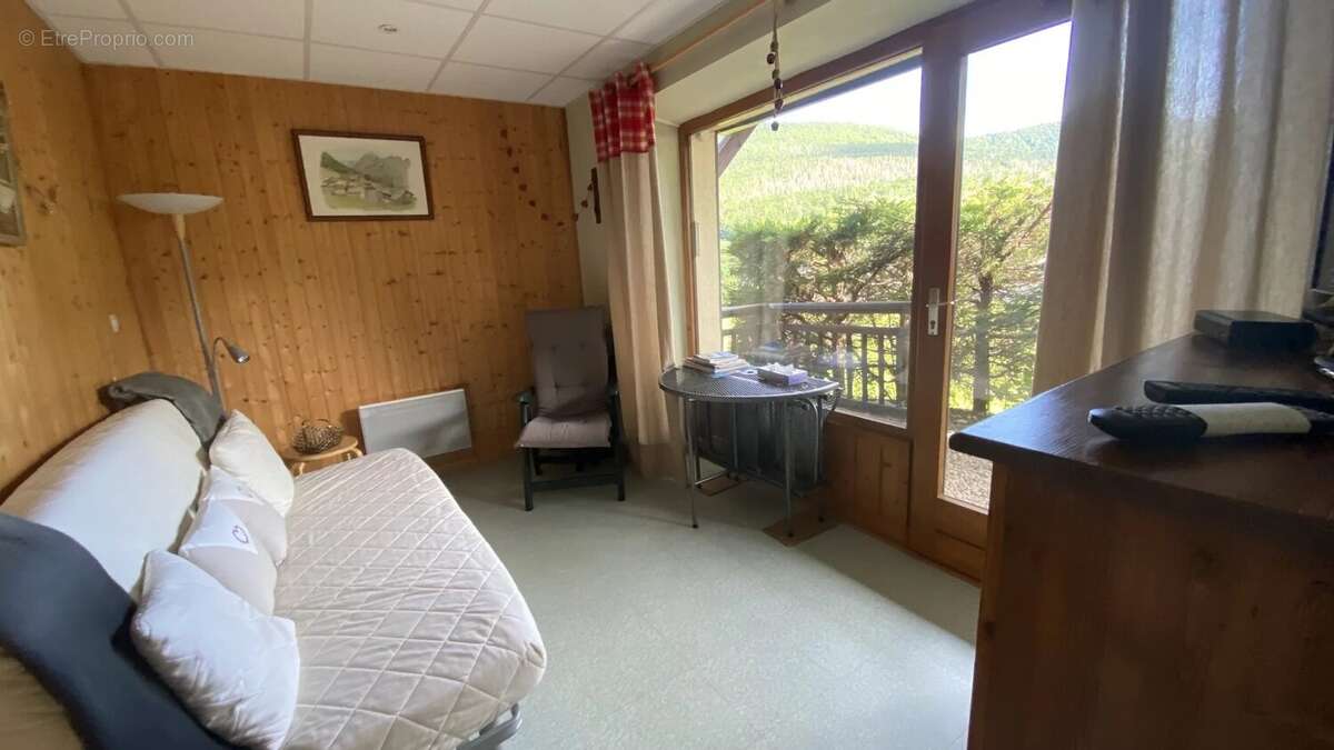 Appartement à LELEX