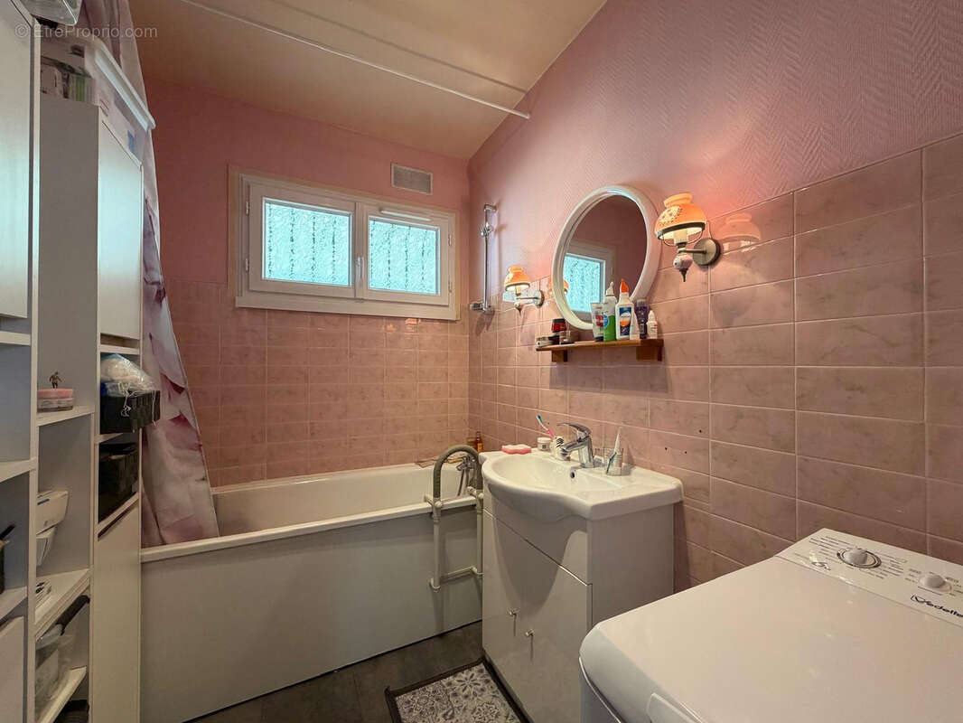 Maison à FERRIERES-EN-GATINAIS