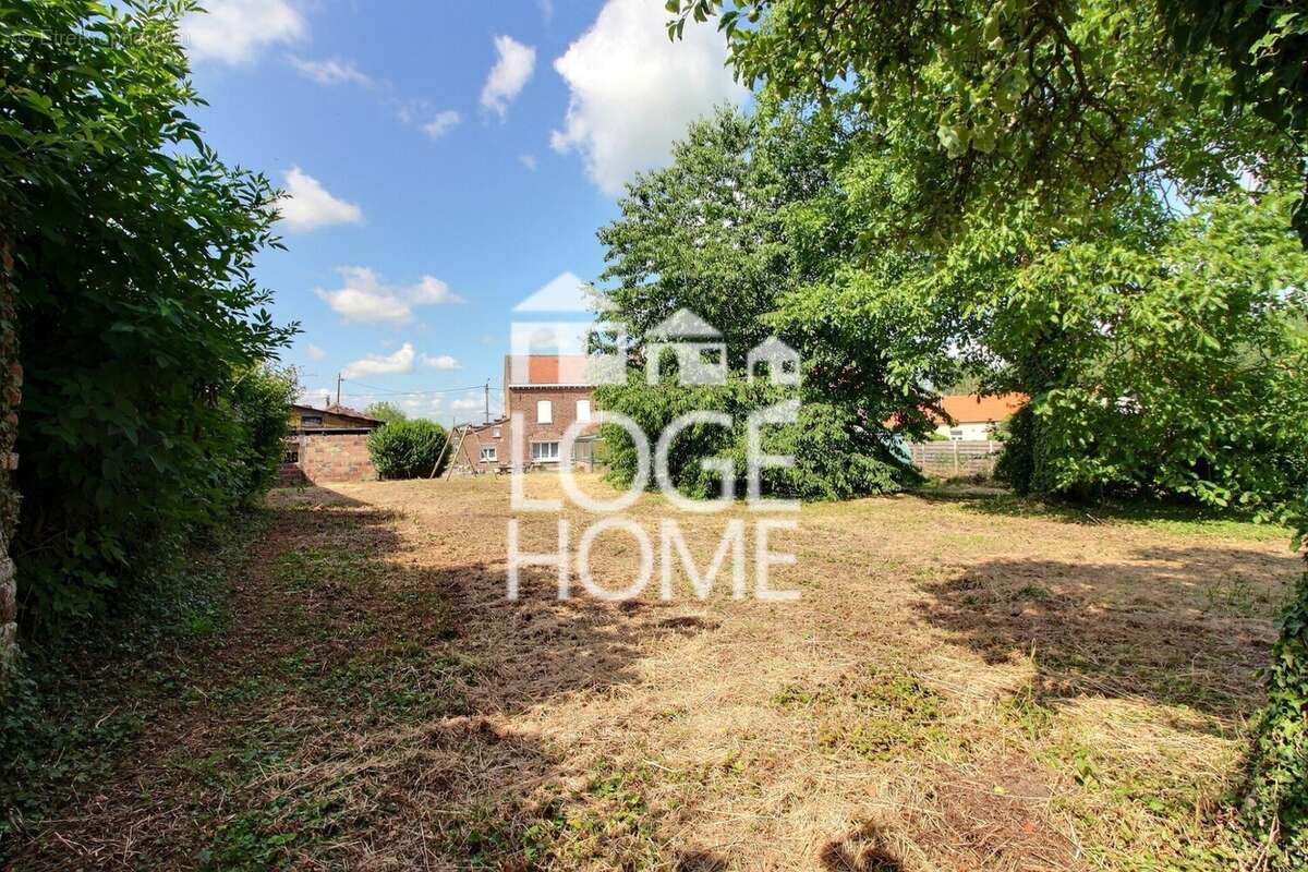 Appartement à VIOLAINES