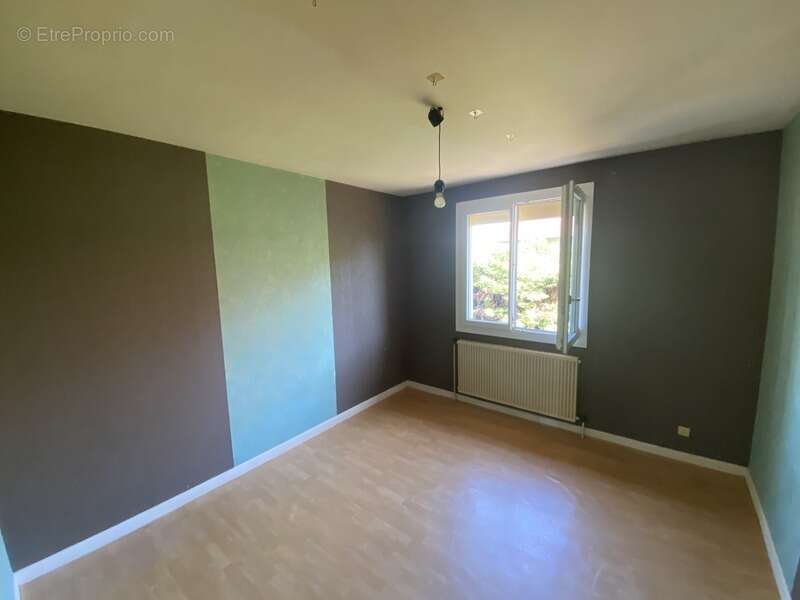 Maison familiale au calme avec potentiel à développer - photo 9