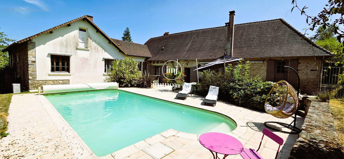 Maison à LADIGNAC-LE-LONG