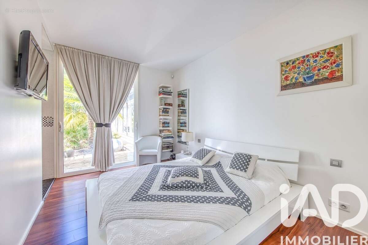 Photo 6 - Maison à LE TAILLAN-MEDOC