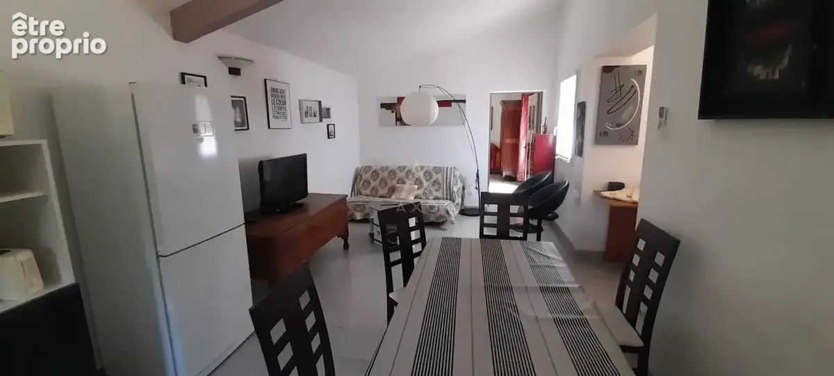 Villa de  229  m2 à Arles - Grand terrain - Potentiel gîtes à développer - photo 13