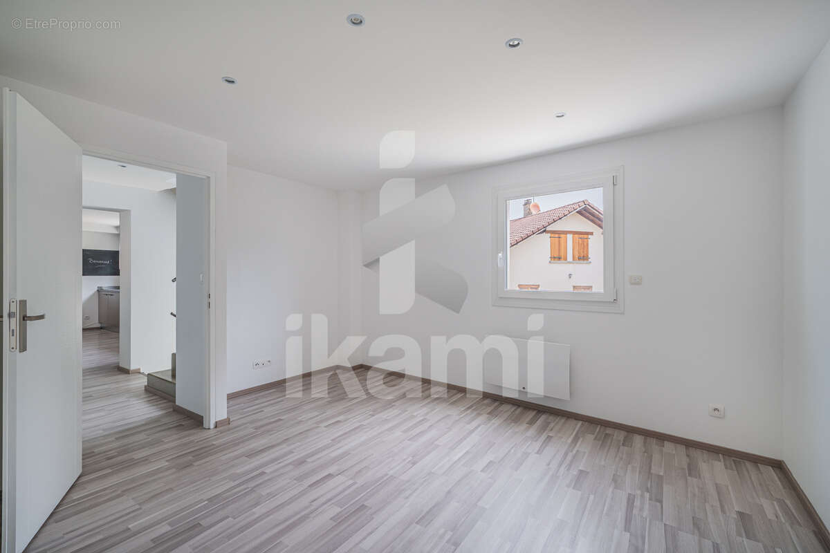 Maison 6 pièces COUBLEVIE -  113 m2 habitables - photo 10