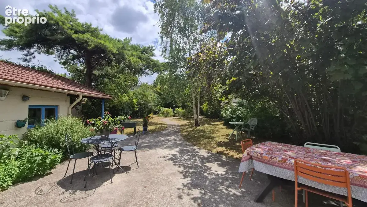 Viry Centre, T6, 116 m², sous sol, terrain 625 m², dépendance - photo 5