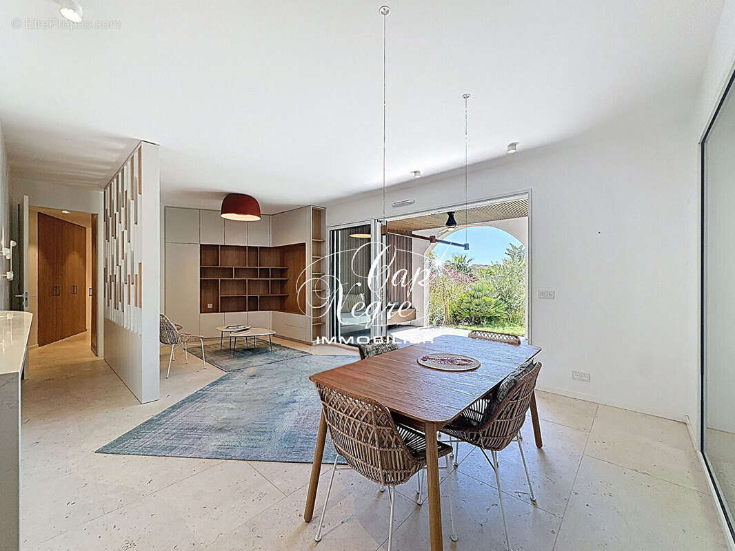 Appartement Rayol Canadel Sur Mer 4 pièce(s) 94.63m² - photo 2