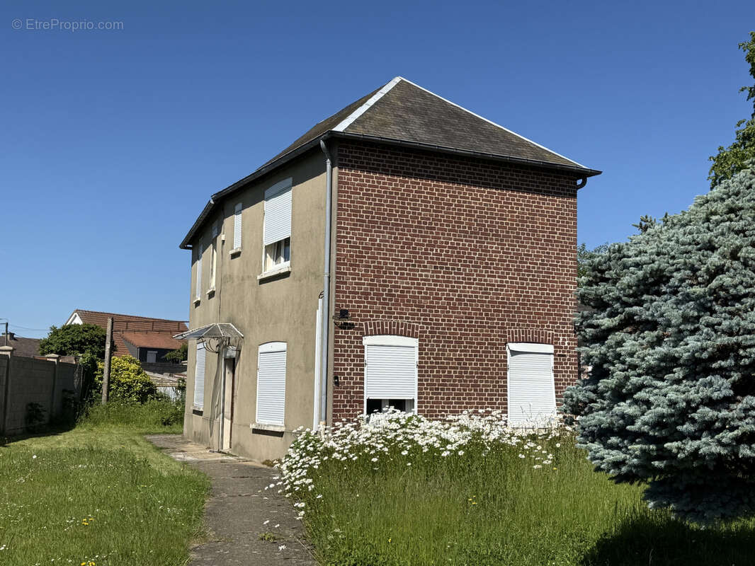 Maison à BEAUCAMPS-LE-VIEUX