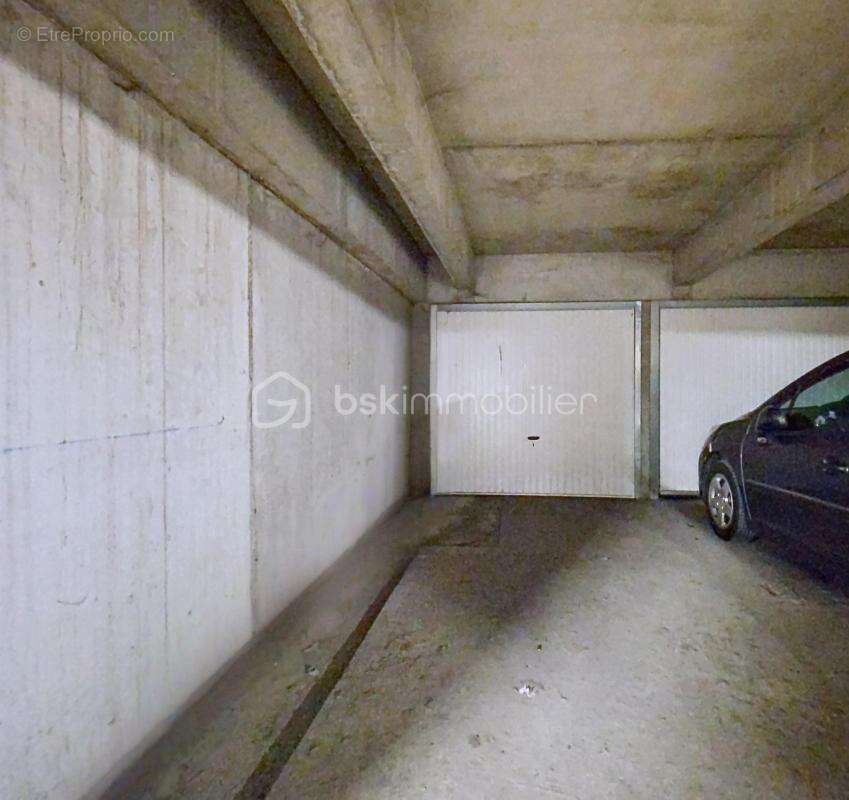 Parking à CHELLES