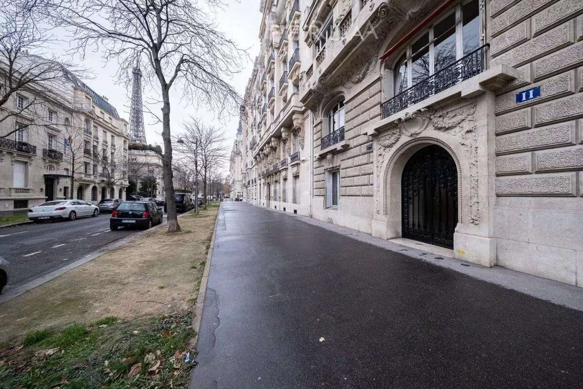 Appartement à PARIS-7E