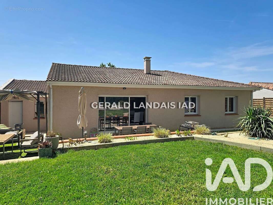 Photo 2 - Maison à CALMONT