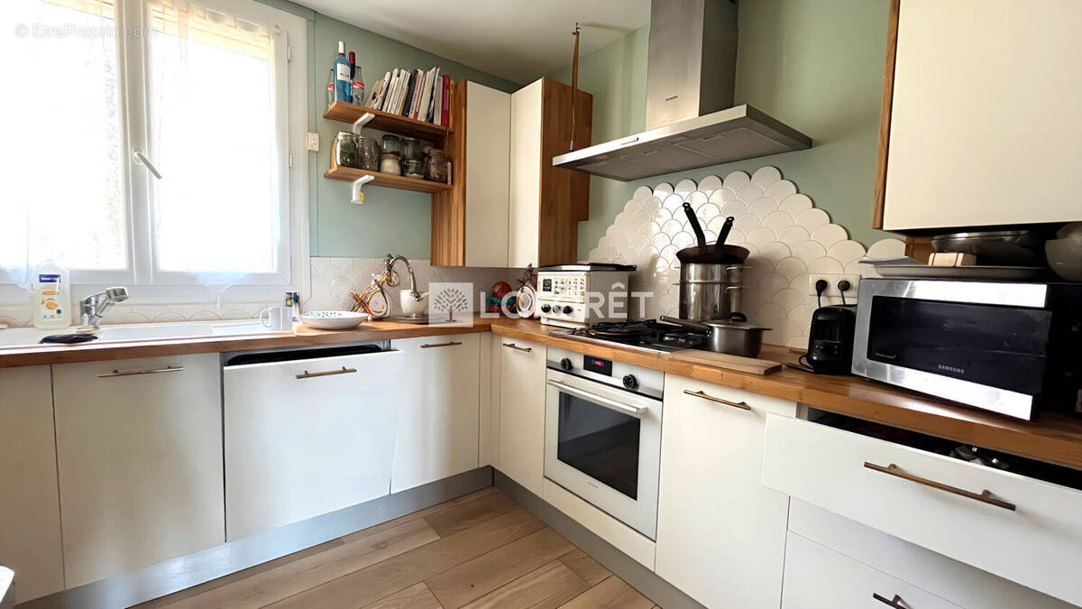 Appartement à CASTELNAU-LE-LEZ