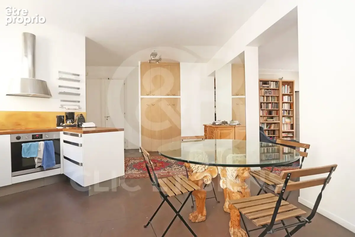 Appartement 4 pièces 99 m² à vendre à Paris-9e (75009) - photo 2