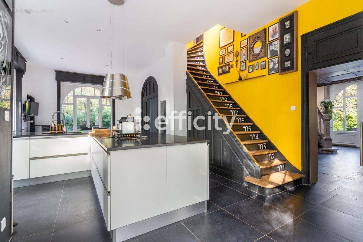 Maison à WERVICQ-SUD